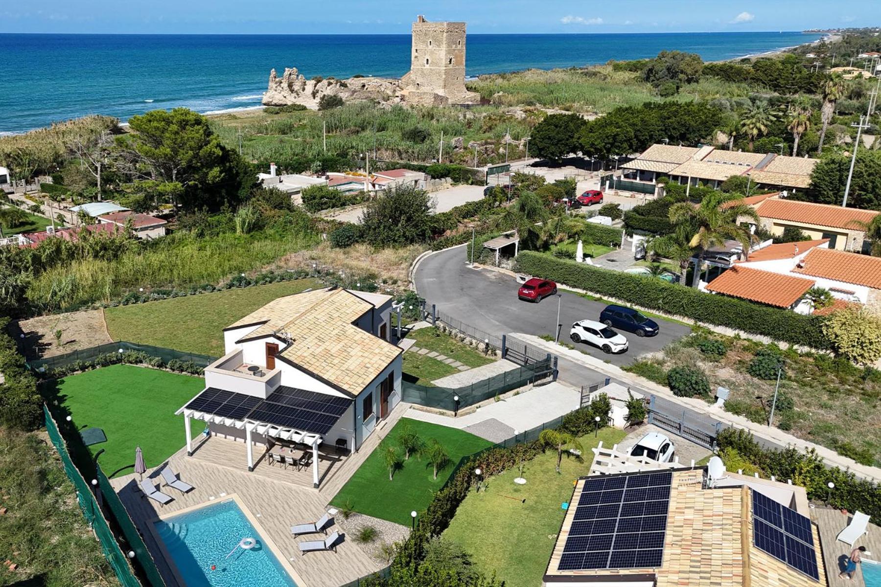 Villa Giada Campofelice Di Roccella Exteriör bild